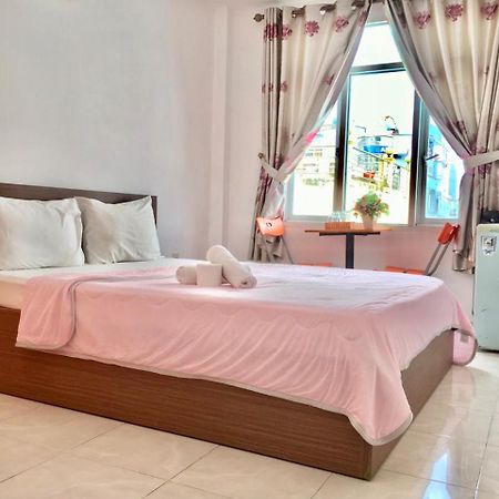 Thanhha Guesthouse At Bui Vien Walking Street โฮจิมินห์ซิตี้ ภายนอก รูปภาพ