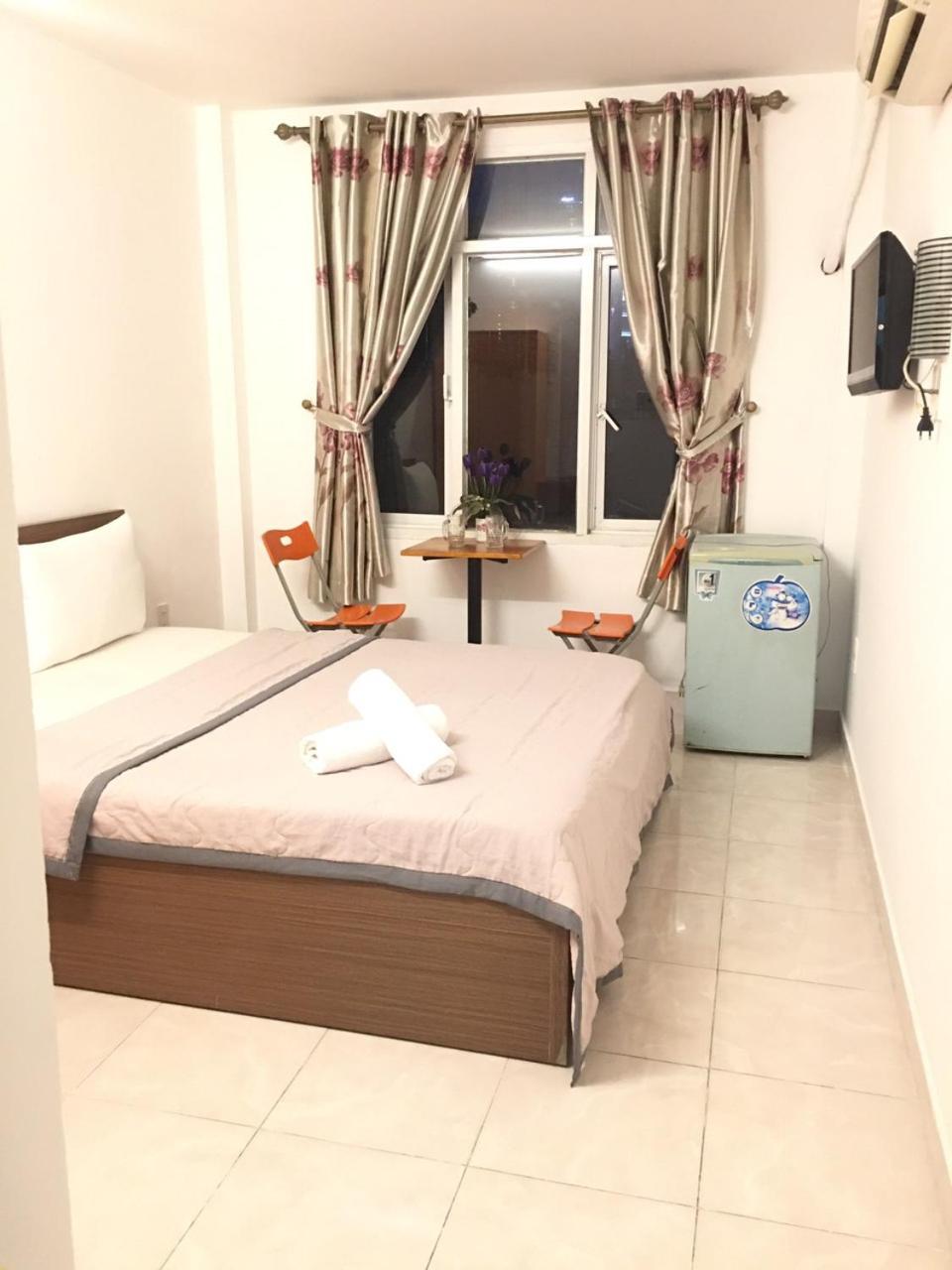 Thanhha Guesthouse At Bui Vien Walking Street โฮจิมินห์ซิตี้ ภายนอก รูปภาพ