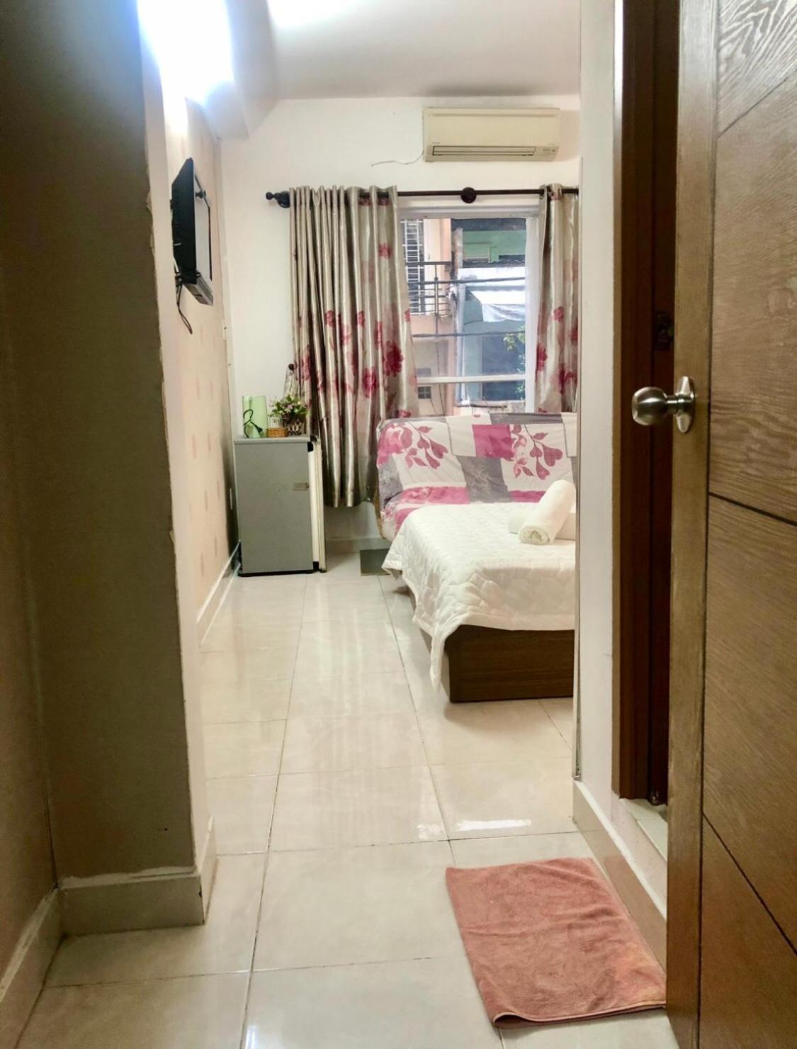 Thanhha Guesthouse At Bui Vien Walking Street โฮจิมินห์ซิตี้ ภายนอก รูปภาพ