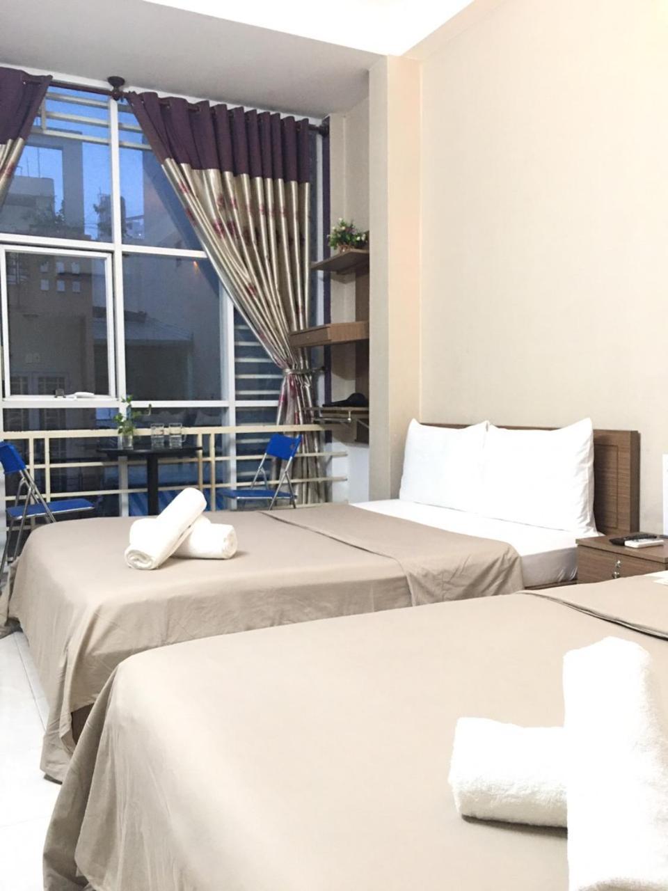 Thanhha Guesthouse At Bui Vien Walking Street โฮจิมินห์ซิตี้ ภายนอก รูปภาพ