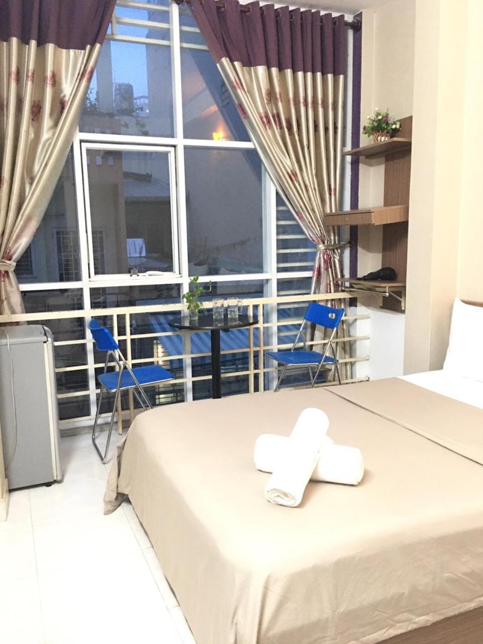 Thanhha Guesthouse At Bui Vien Walking Street โฮจิมินห์ซิตี้ ภายนอก รูปภาพ