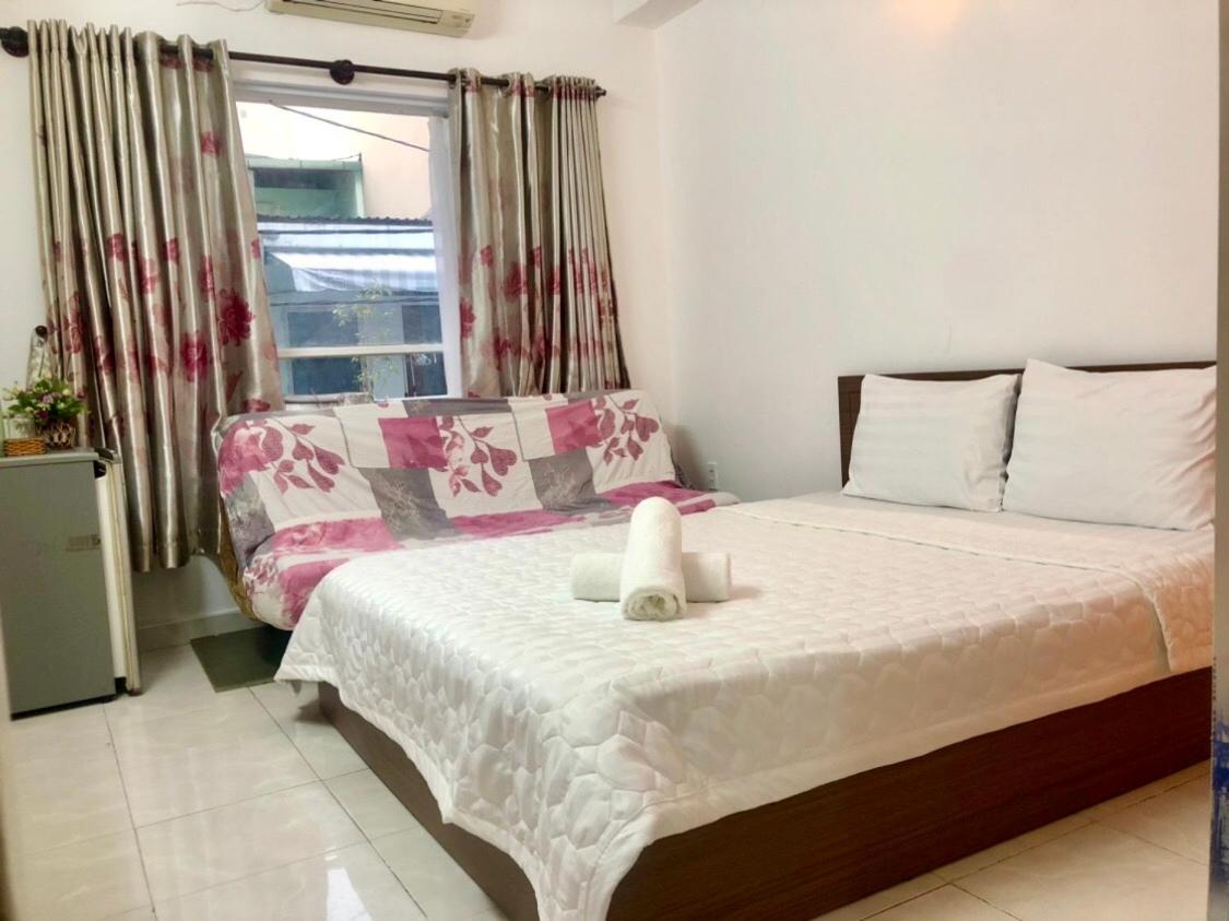 Thanhha Guesthouse At Bui Vien Walking Street โฮจิมินห์ซิตี้ ภายนอก รูปภาพ